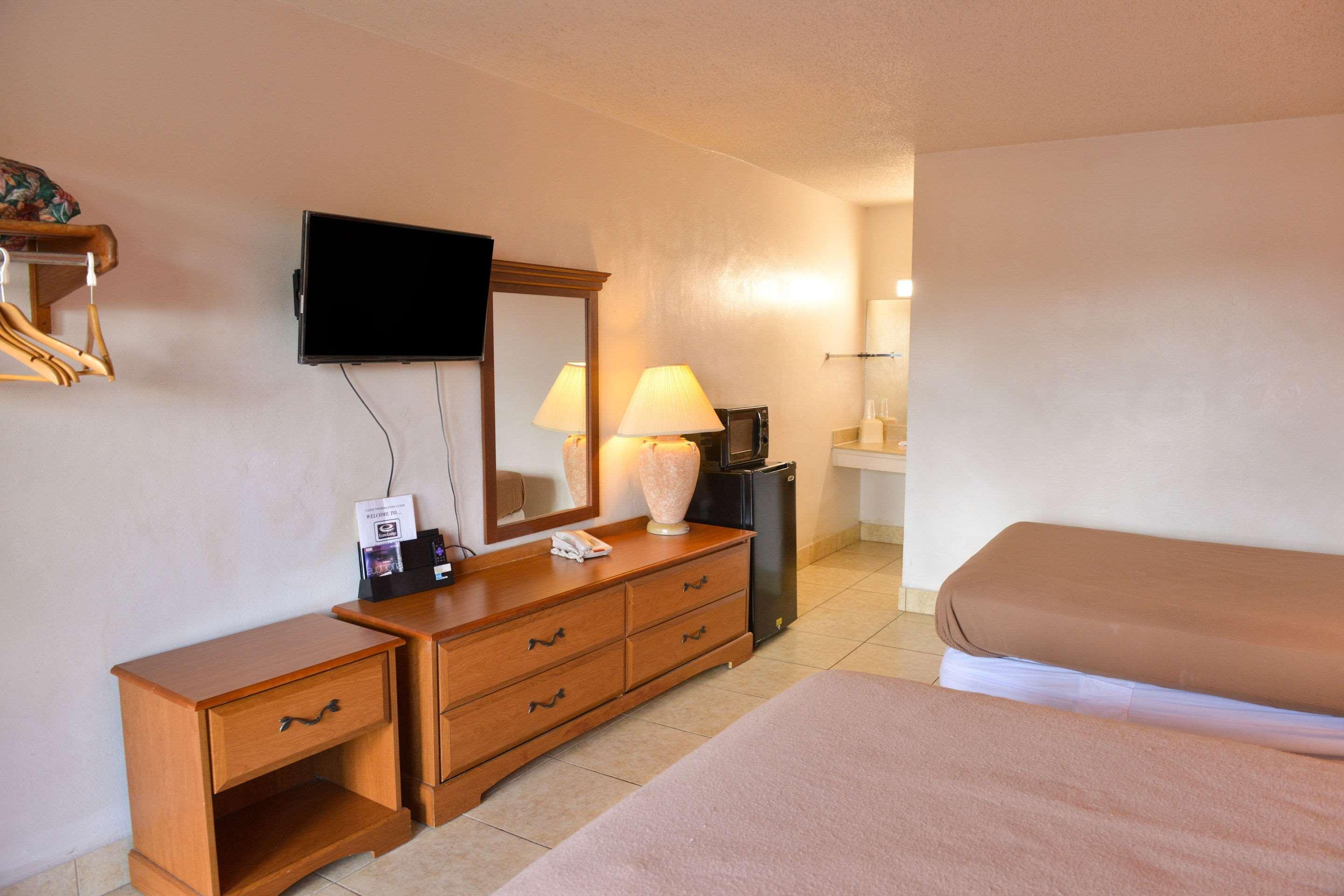 Econo Lodge North North Fort Myers Zewnętrze zdjęcie