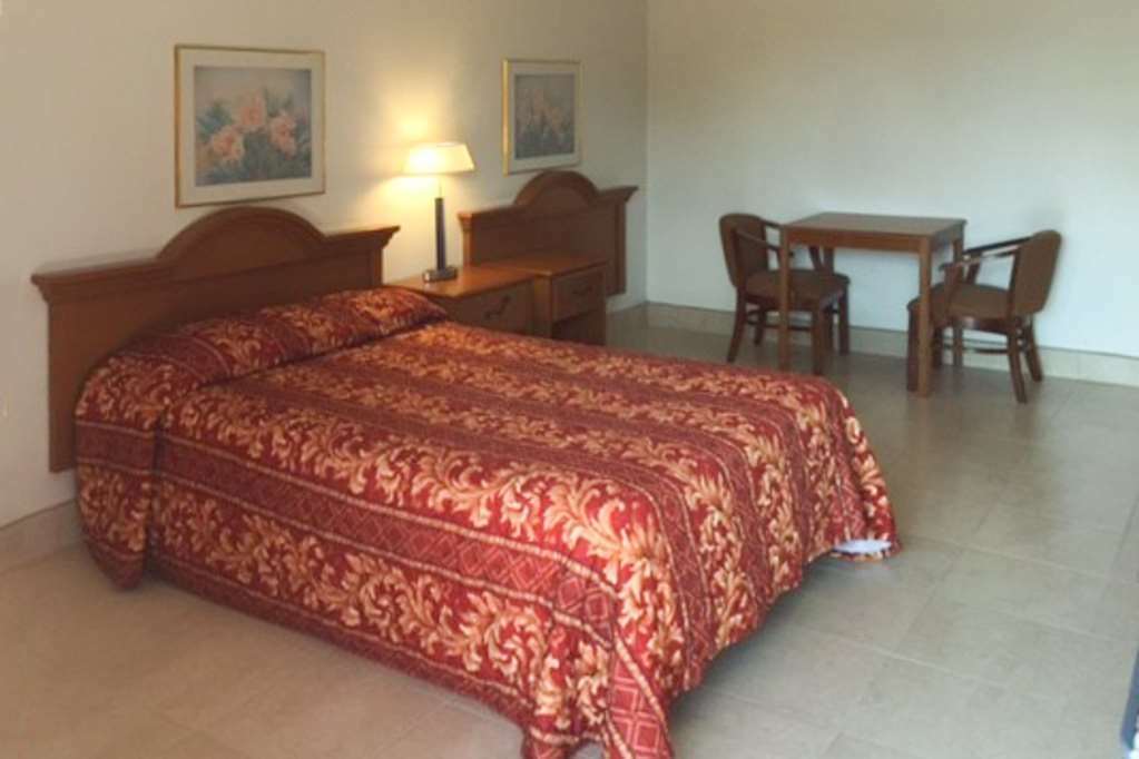 Econo Lodge North North Fort Myers Pokój zdjęcie
